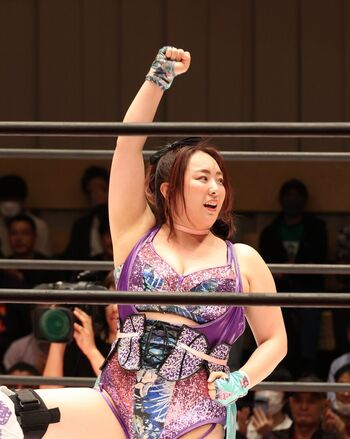 Yuna Manase