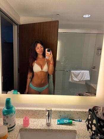 zoe.ebarb