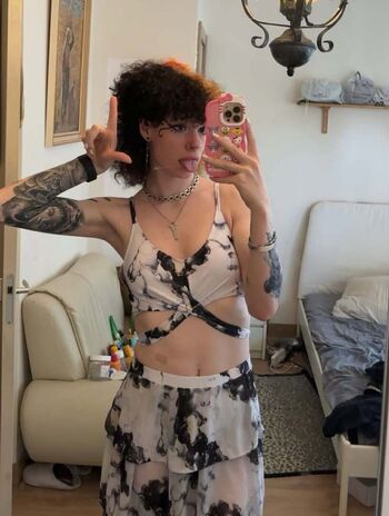 ZoeLaGoblina