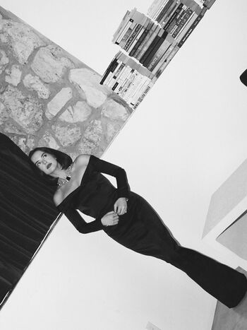 Zoey Deutch